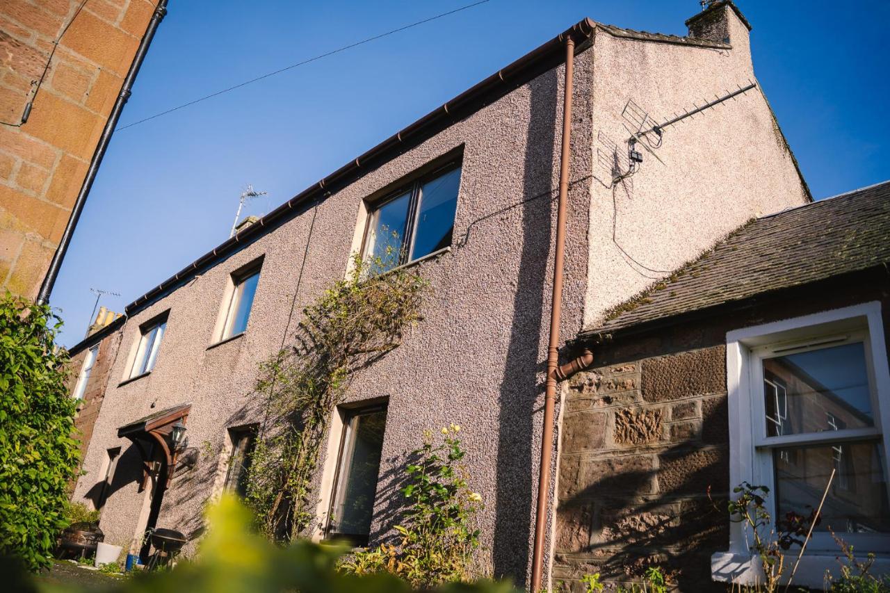 3-Bedroom House For Outdoor Holidays Alyth エクステリア 写真