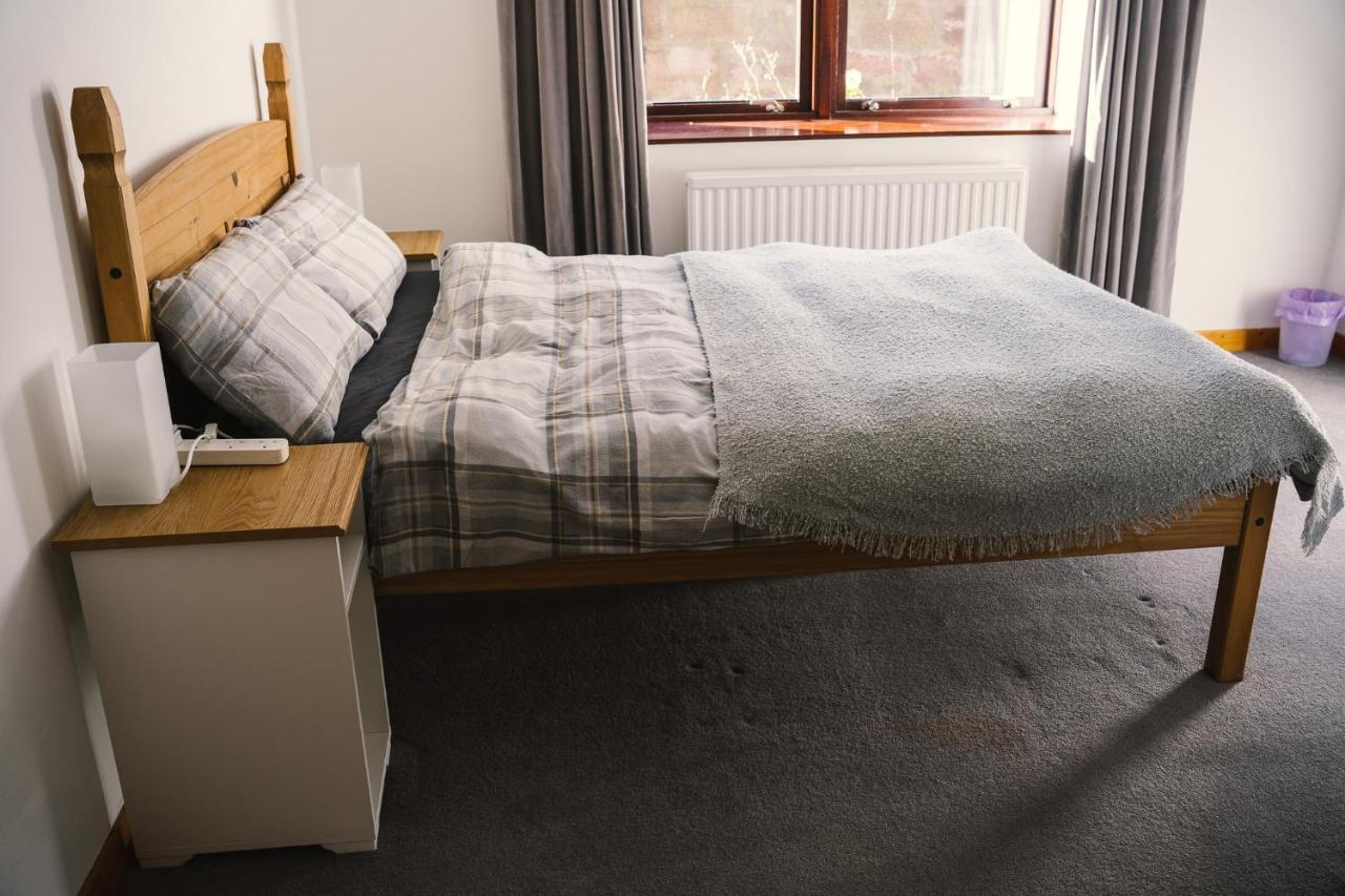 3-Bedroom House For Outdoor Holidays Alyth エクステリア 写真