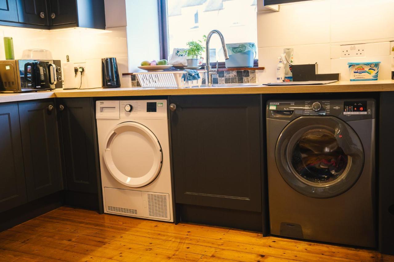 3-Bedroom House For Outdoor Holidays Alyth エクステリア 写真